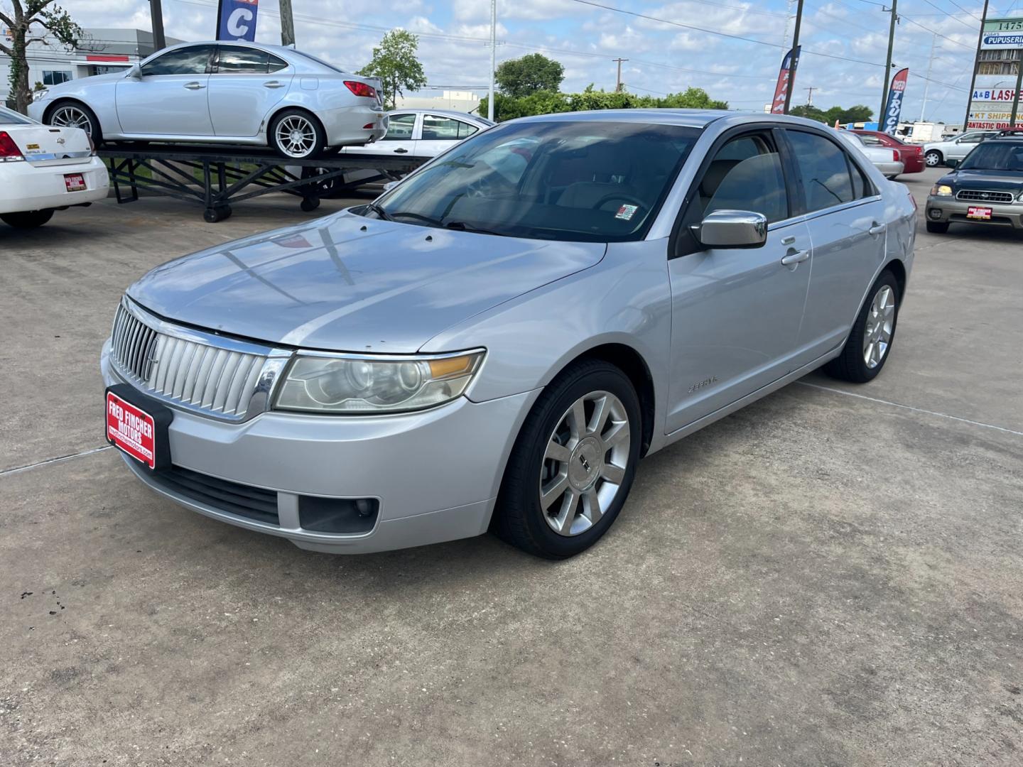 2006 SILVER /gray Lincoln Zephyr Base (3LNHM26146R) with an 3.0L V6 DOHC 24V engine, 6-Speed Automatic Overdrive transmission, located at 14700 Tomball Parkway 249, Houston, TX, 77086, (281) 444-2200, 29.928619, -95.504074 - Photo#2